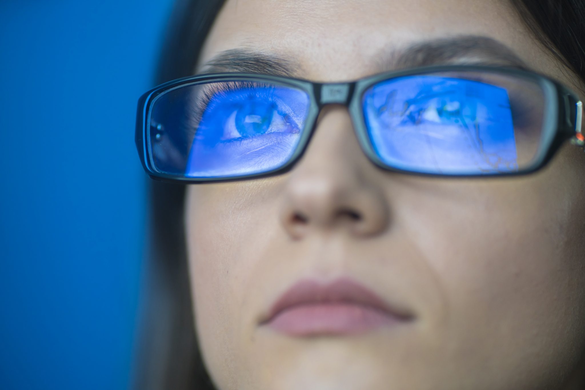 Óculos de luz azul é verdade que eles realmente funcionam